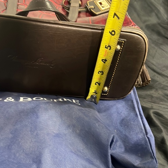 Dooney & Bourke Maroon Wine Crocodile Textured Bag with Mini Wallet Pouch - Picture 11 of 14
